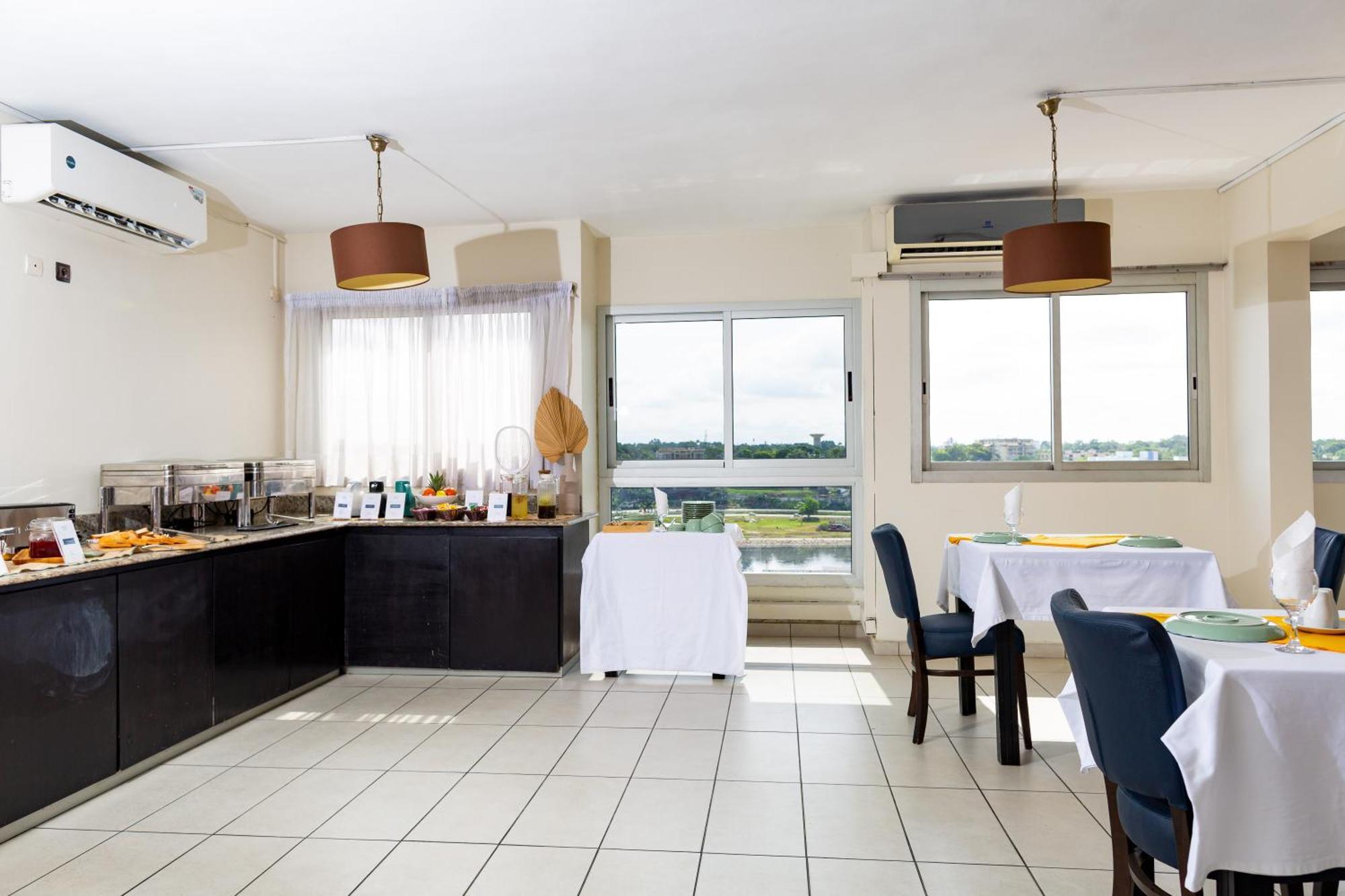 Residences Les Hauts De L'indenie 3* Abidjan